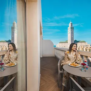 Melliber Apartahotel Casa Blanca